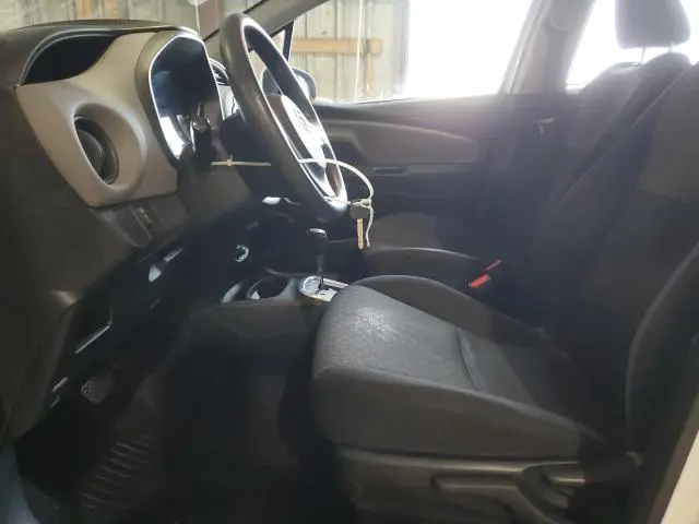 2016 TOYOTA YARIS L  