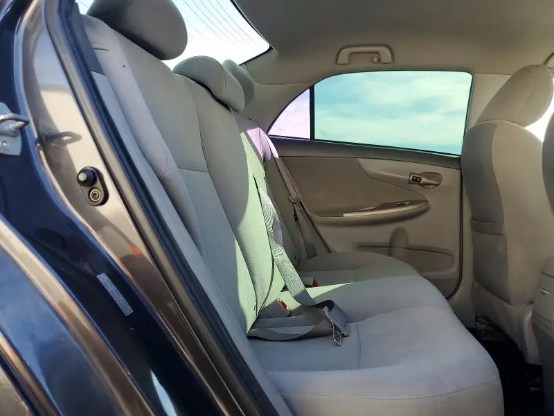 2010 TOYOTA COROLLA BASE  