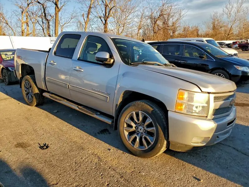 2011 CHEVROLET SILVERADO K1500 LT  