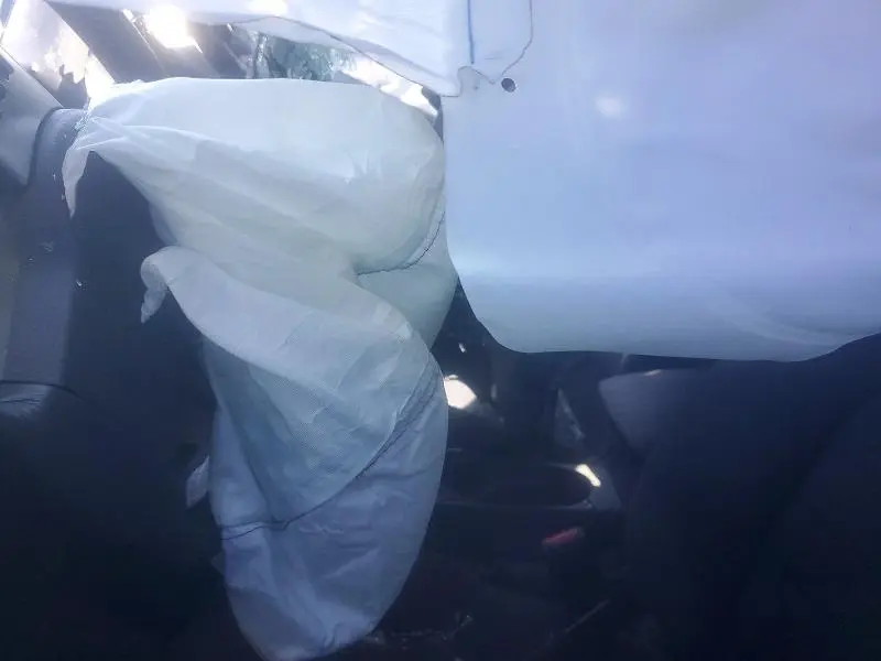 2011 NISSAN FRONTIER S  