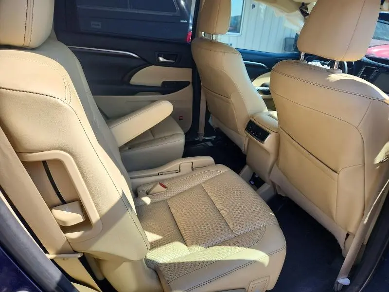 2014 TOYOTA HIGHLANDER LIMITED  