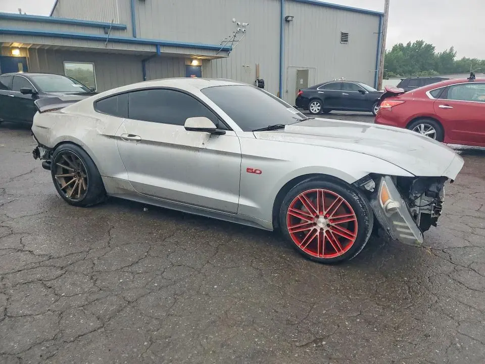 2017 FORD MUSTANG GT  