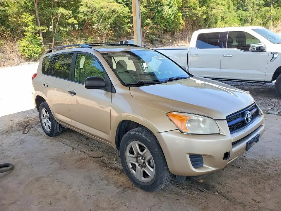 2011 TOYOTA RAV4 BASE  