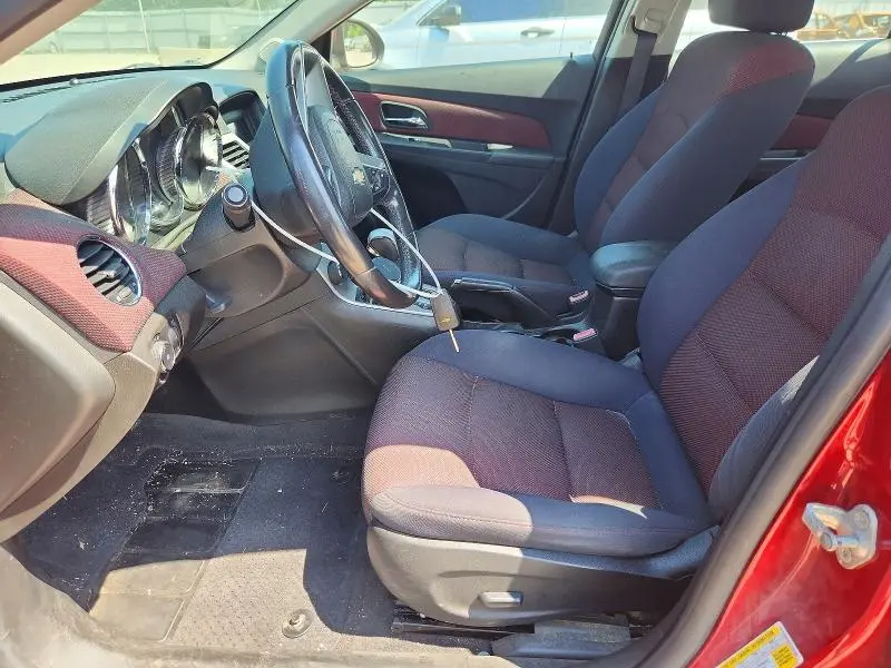 2012 CHEVROLET CRUZE LT  