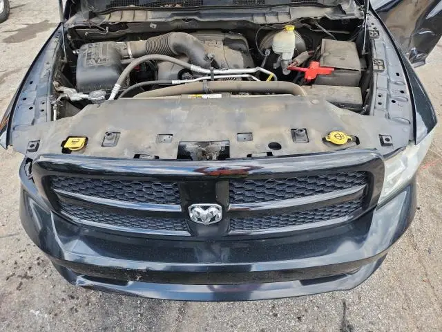 2014 RAM 1500 ST  