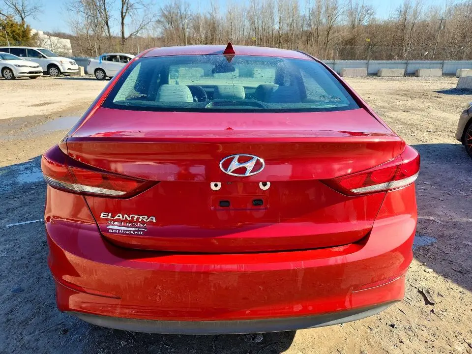 2018 HYUNDAI ELANTRA SEL  