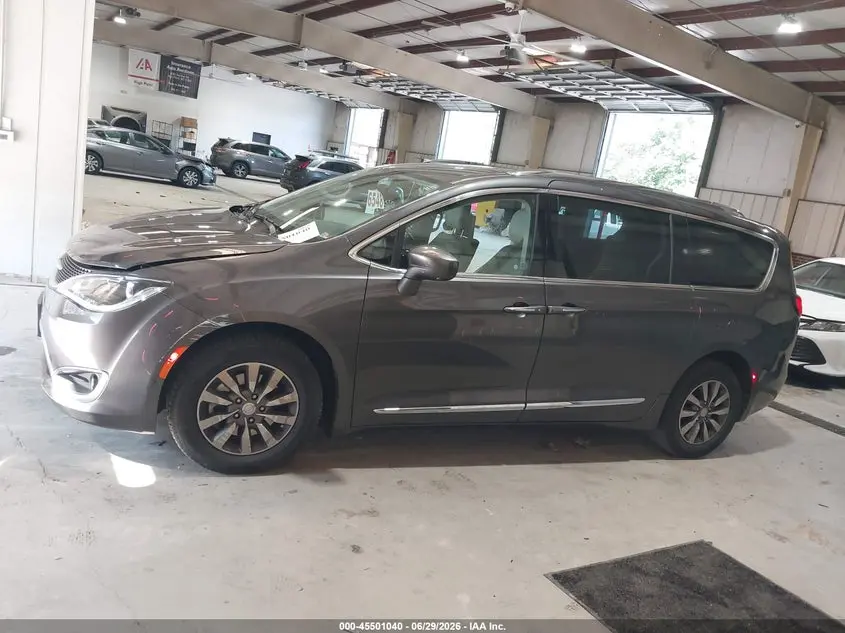 2020 CHRYSLER PACIFICA TOURING L PLUS