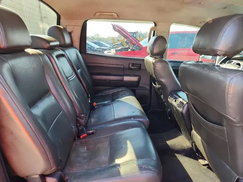 2011 TOYOTA TUNDRA GRADE  
