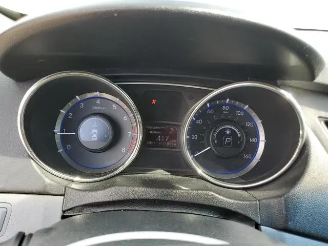 2011 HYUNDAI SONATA GLS  