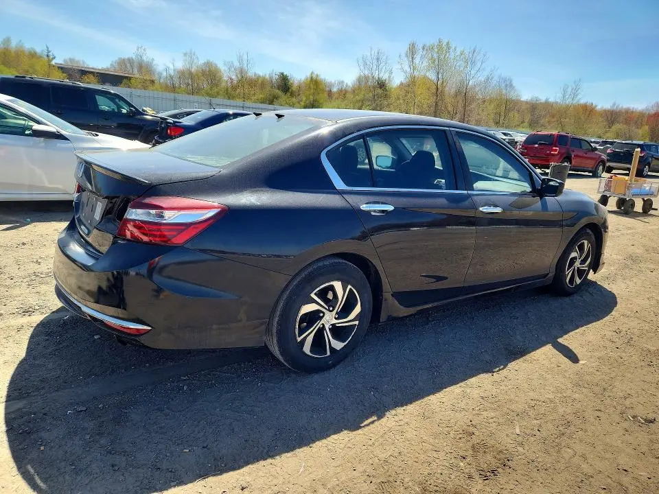 2017 HONDA ACCORD LX  