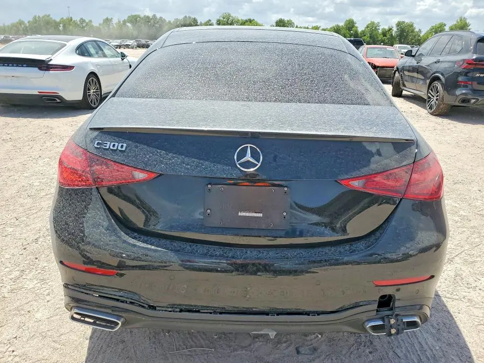 2025 MERCEDES-BENZ C 300  