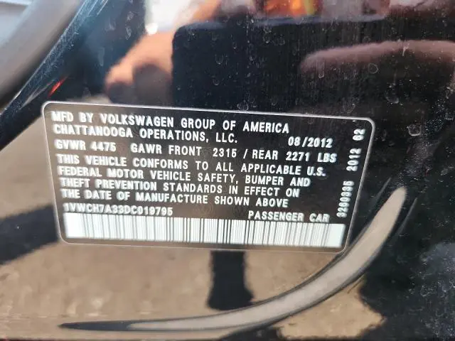 2013 VOLKSWAGEN PASSAT SEL  