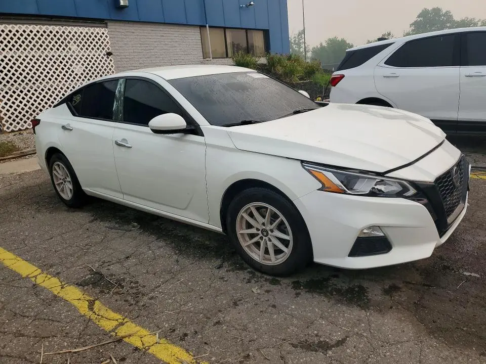2020 NISSAN ALTIMA S  