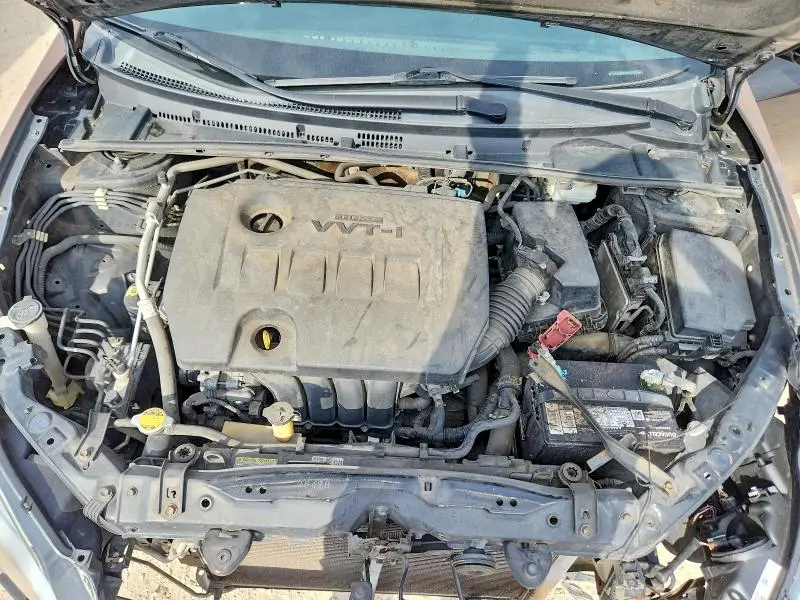 2014 TOYOTA COROLLA LE PLUS  