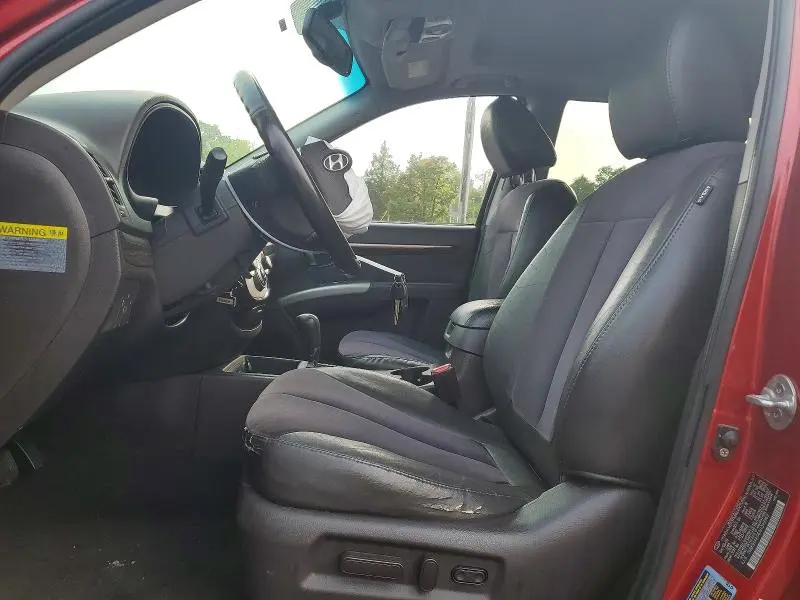 2010 HYUNDAI SANTA FE SE  