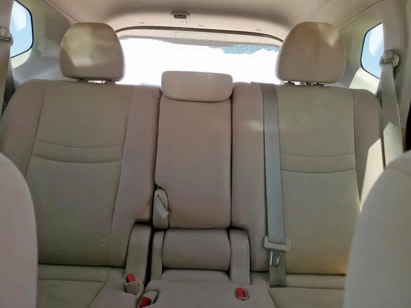 2015 NISSAN ROGUE S  