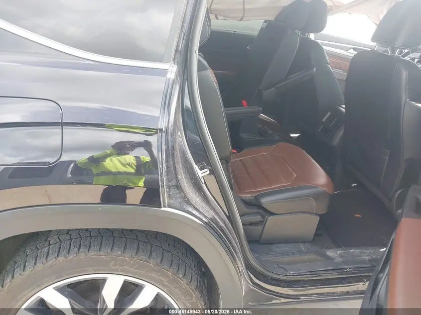 2022 VOLKSWAGEN ATLAS 3.6L V6 SEL PREMIUM R-LINE