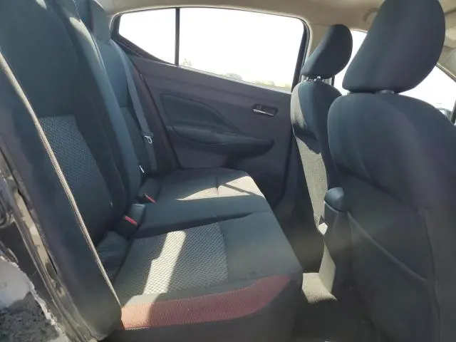 2024 NISSAN VERSA SR  