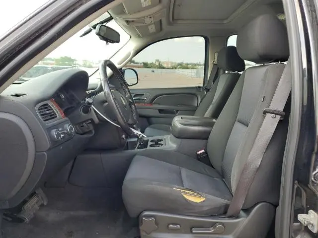 2010 CHEVROLET AVALANCHE LS  