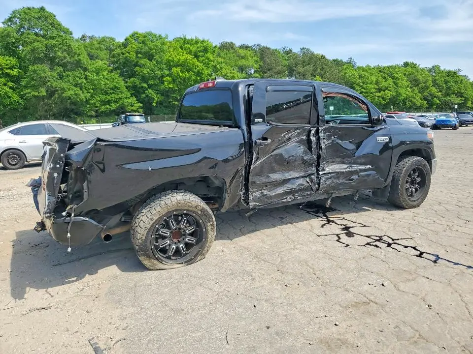 2021 TOYOTA TUNDRA CREWMAX SR5  