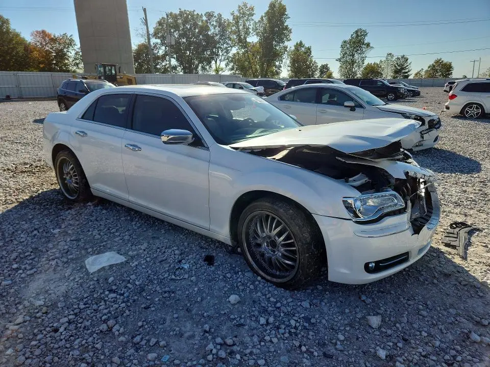 2012 CHRYSLER 300 LIMITED  
