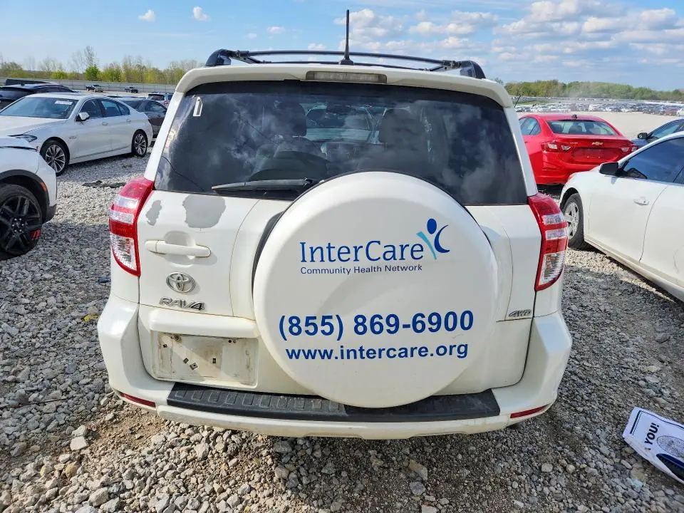 2012 TOYOTA RAV4 BASE  