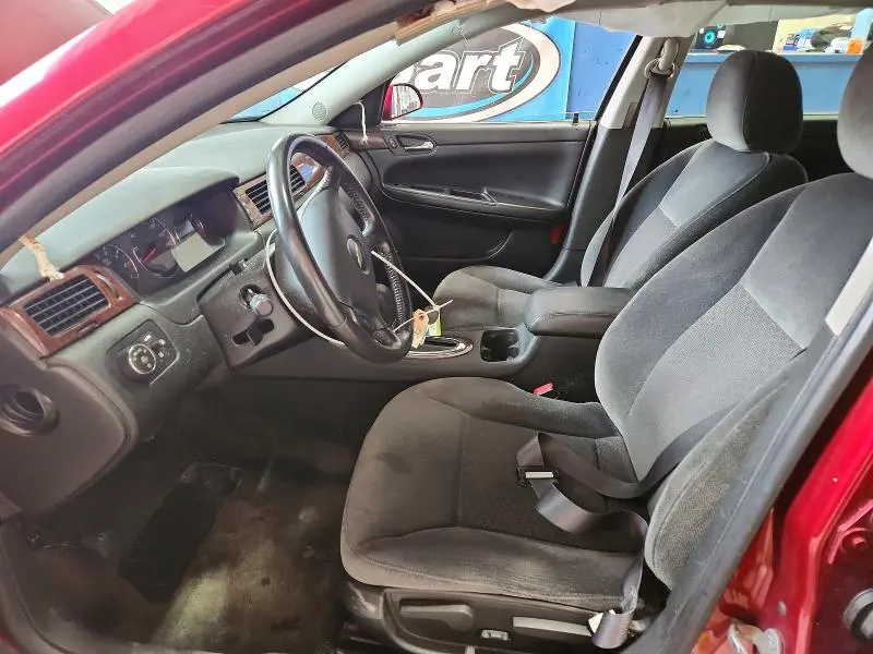2011 CHEVROLET IMPALA LT  