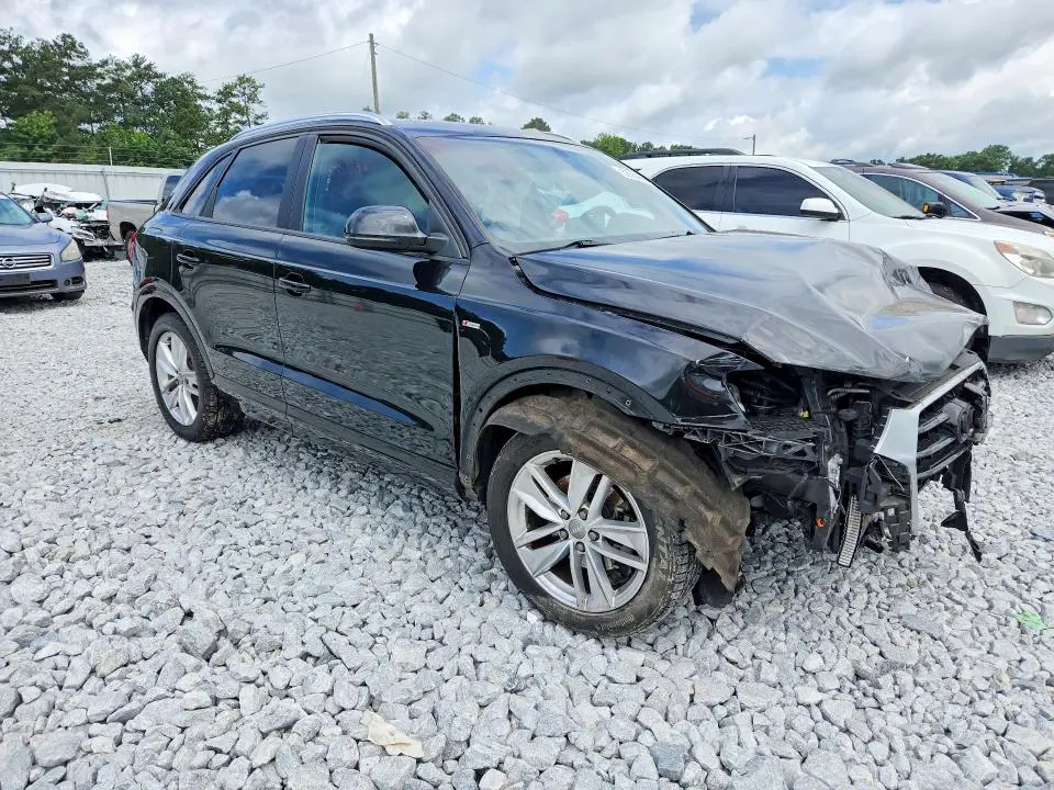 2018 AUDI Q3 PREMIUM  