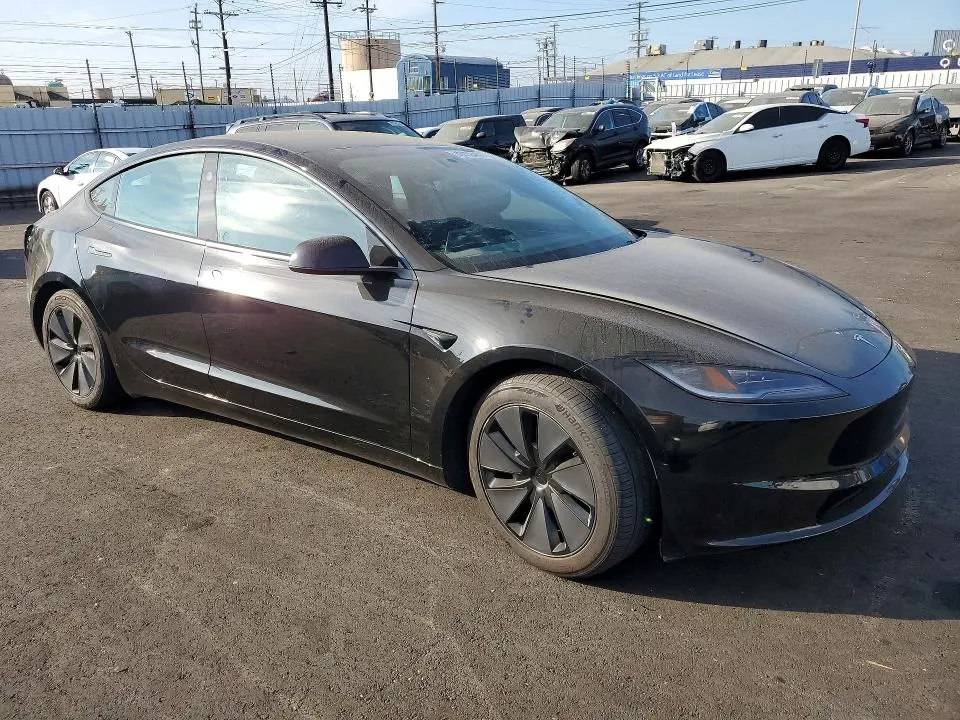 2025 TESLA MODEL 3   