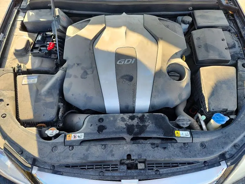 2013 HYUNDAI GENESIS 3.8L  