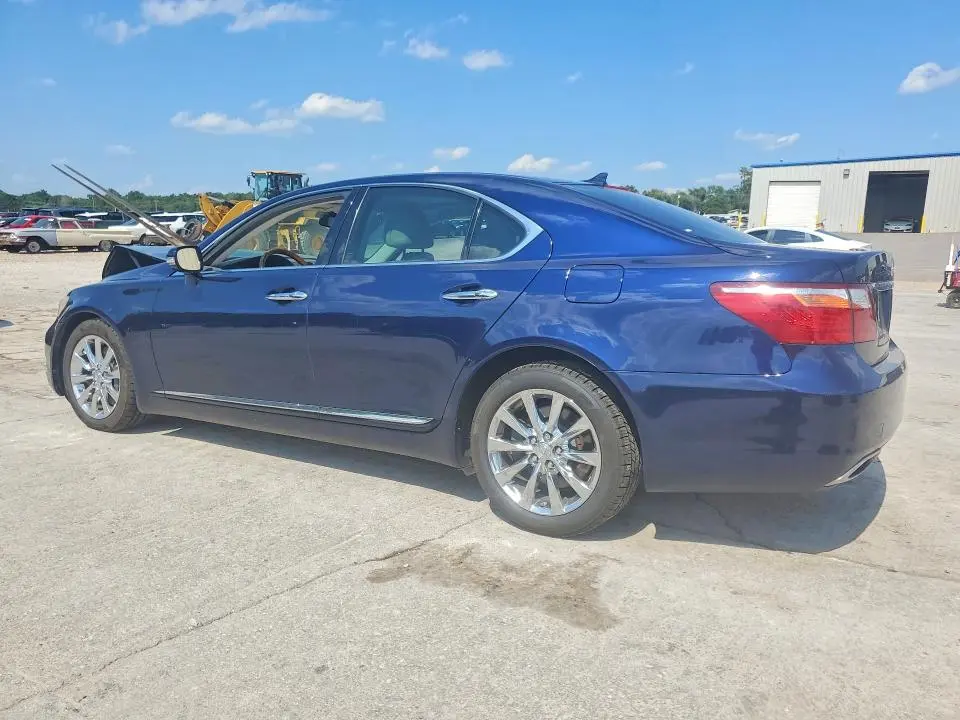 2011 LEXUS LS 460  