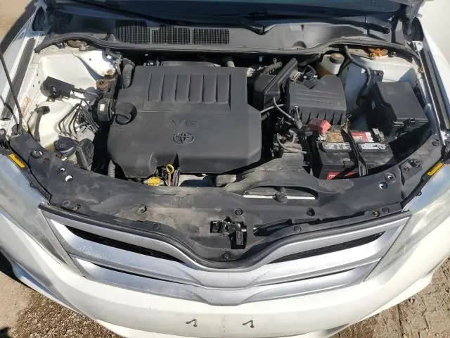 2013 TOYOTA VENZA LE  