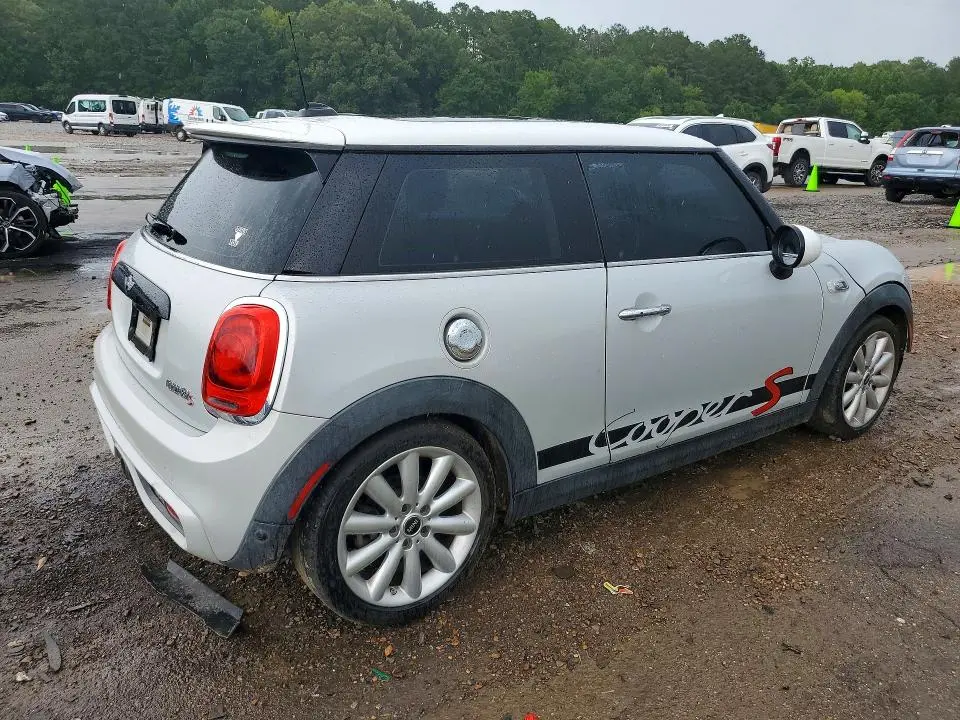 2015 MINI COOPER S  