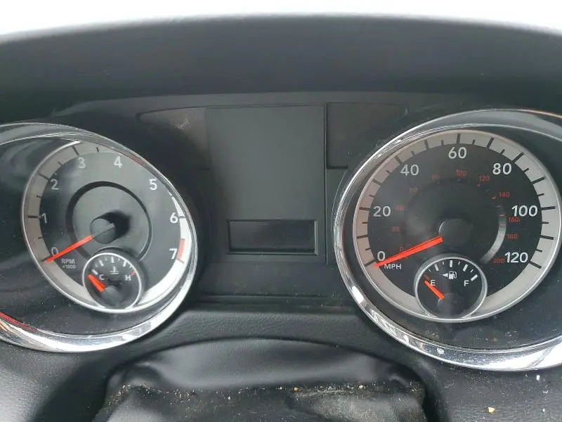 2013 DODGE GRAND CARA   