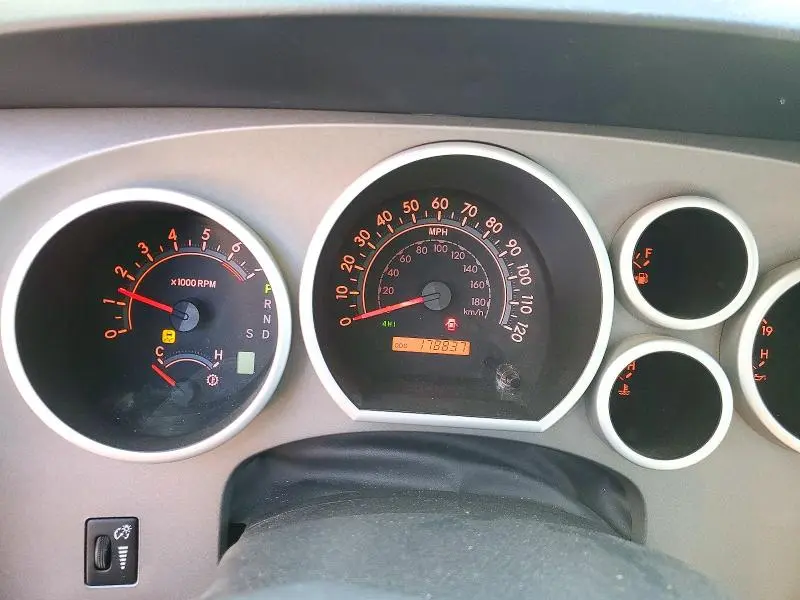 2012 TOYOTA TUNDRA CREWMAX SR5  
