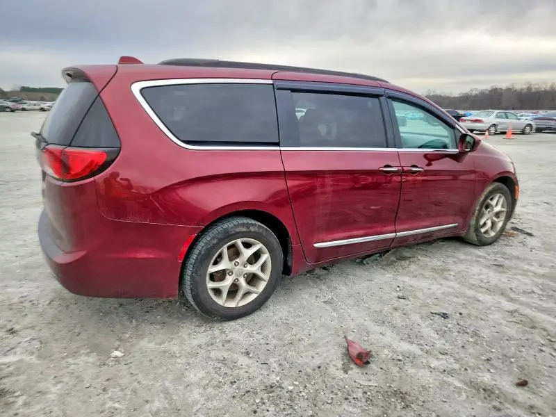 2017 CHRYSLER PACIFICA TOURING L  