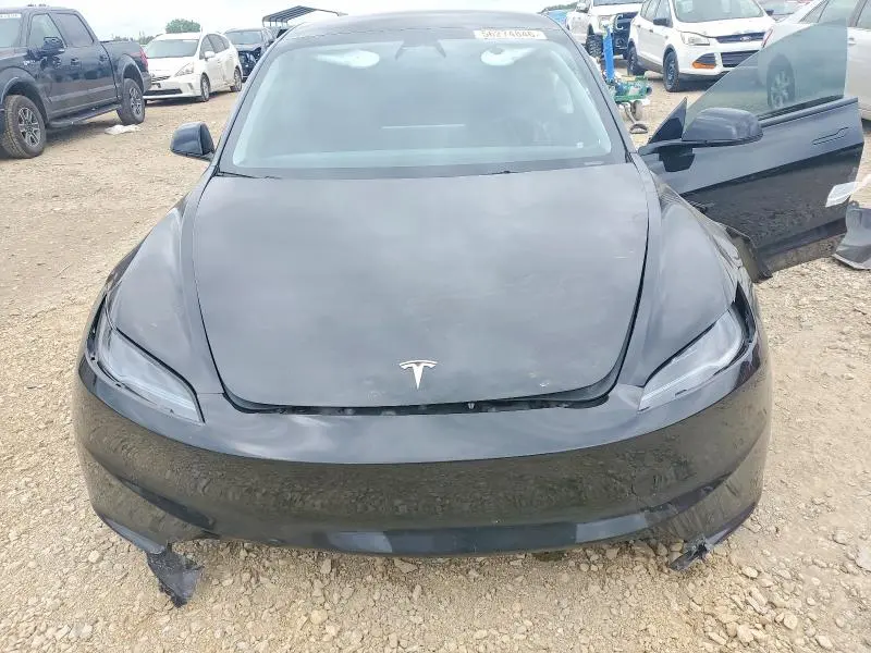 2025 TESLA MODEL 3   