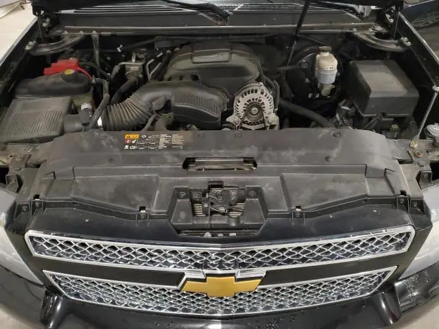 2011 CHEVROLET SUBURBAN K1500 LTZ  