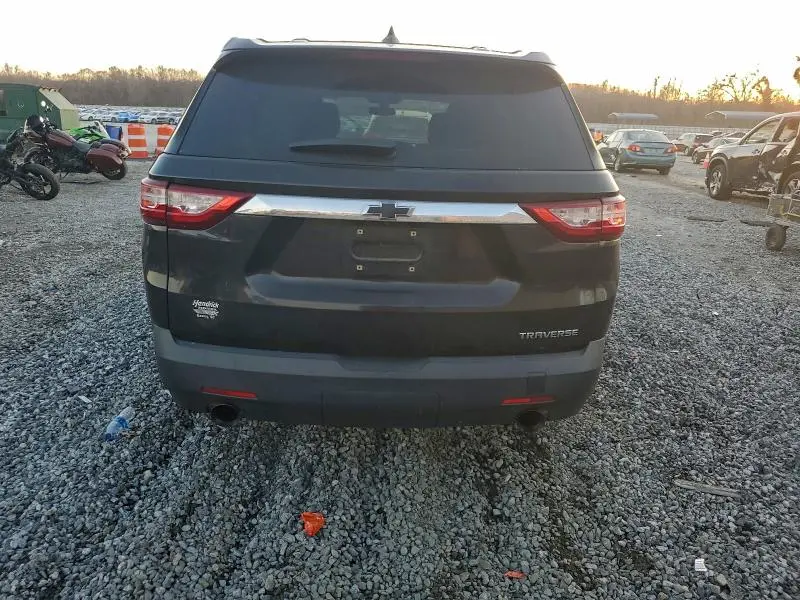 2019 CHEVROLET TRAVERSE LS  