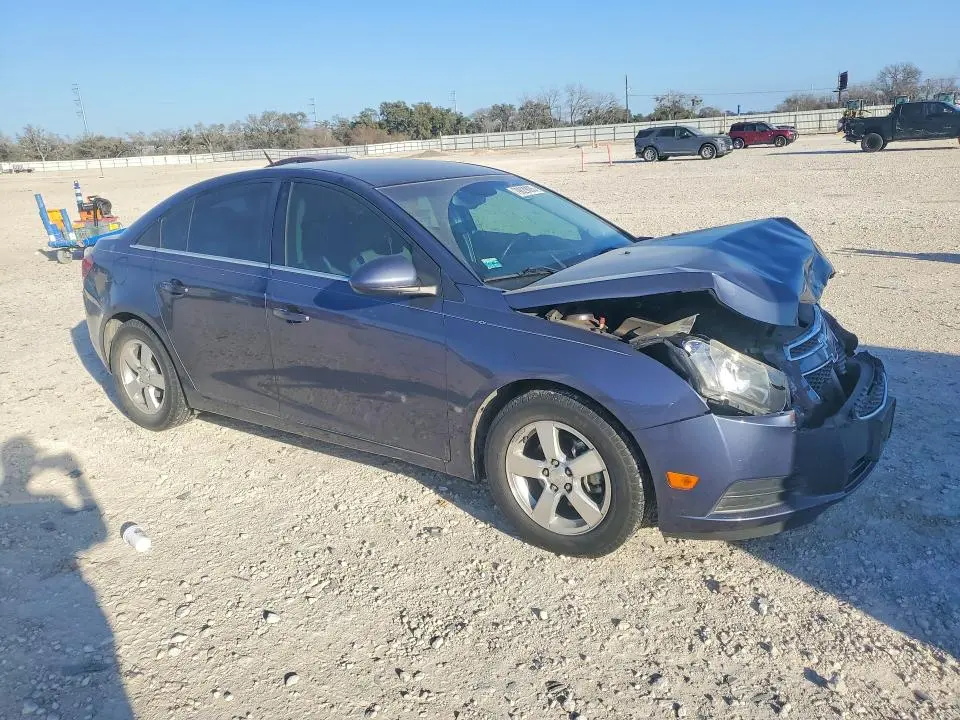 2014 CHEVROLET CRUZE LT  