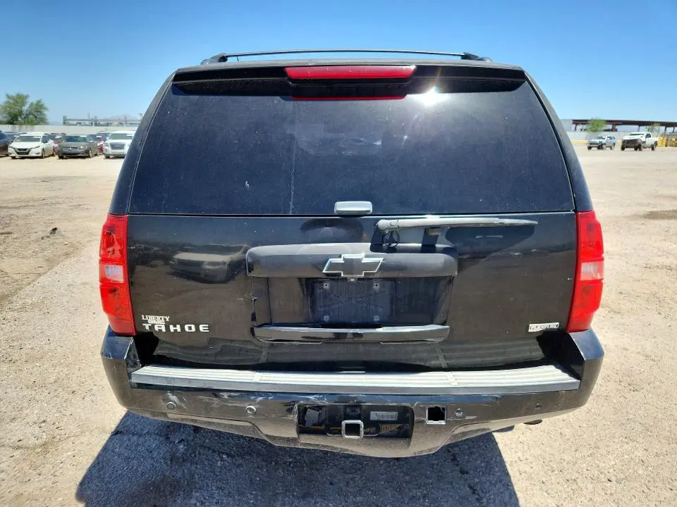 2011 CHEVROLET TAHOE C1500 LS  