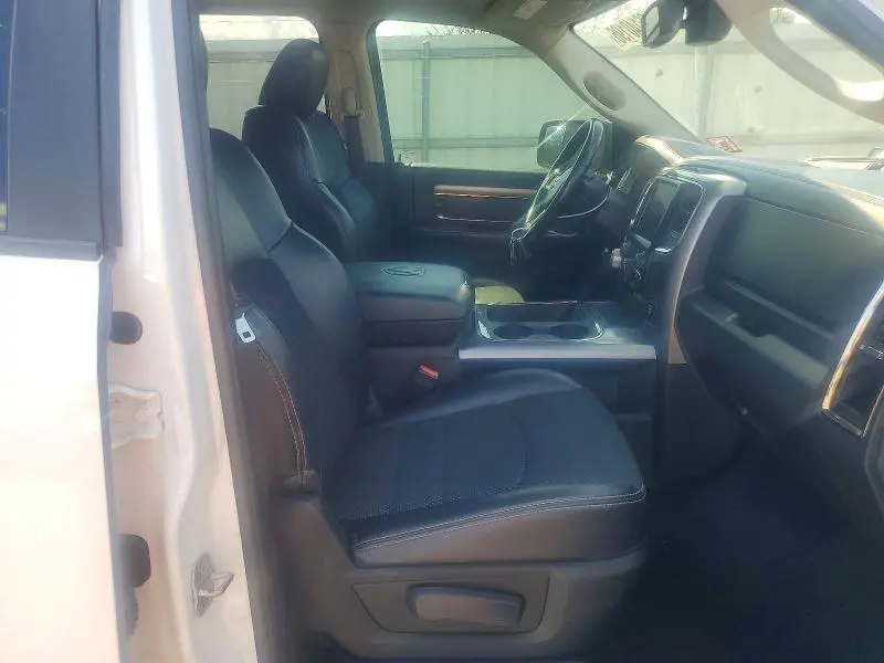 2017 RAM 1500 SPORT  