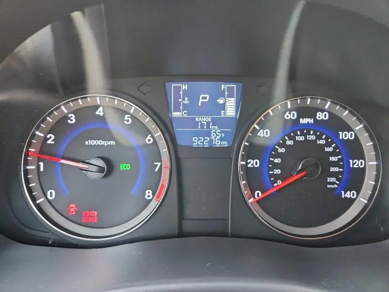 2015 HYUNDAI ACCENT GLS  