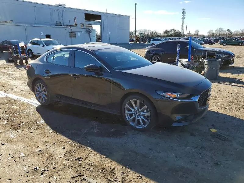 2025 MAZDA 3 PREFERRED  