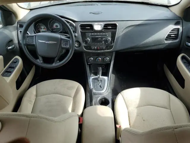 2013 CHRYSLER 200 LX