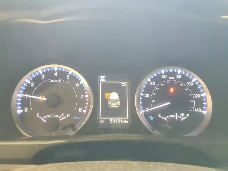 2019 TOYOTA HIGHLANDER LE  