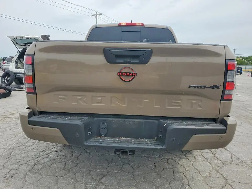 2023 NISSAN FRONTIER PRO-4X  