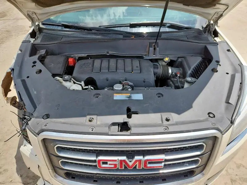 2014 GMC ACADIA SLT-2  