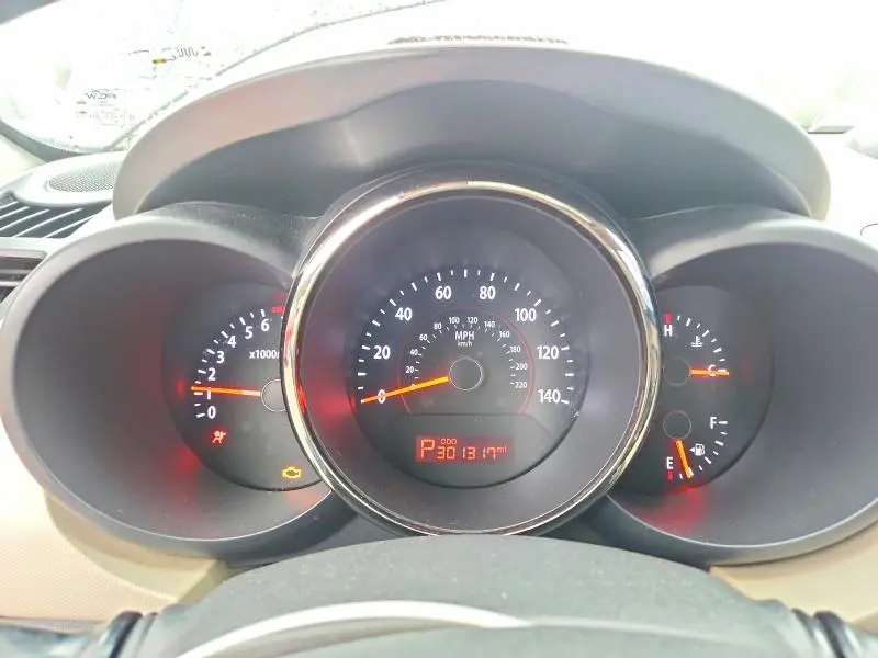 2010 KIA SOUL +  