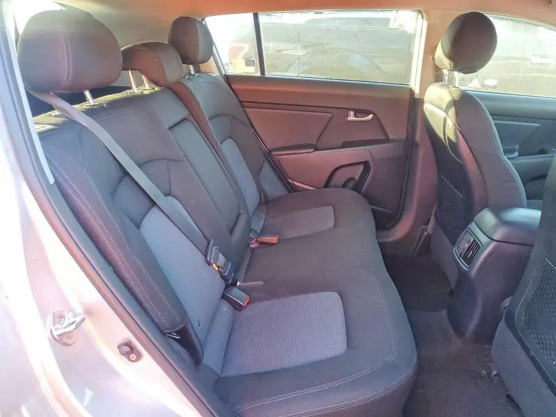 2016 KIA SPORTAGE LX  